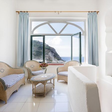 Appartamenti Casa Del Sole Sant'Angelo  المظهر الخارجي الصورة
