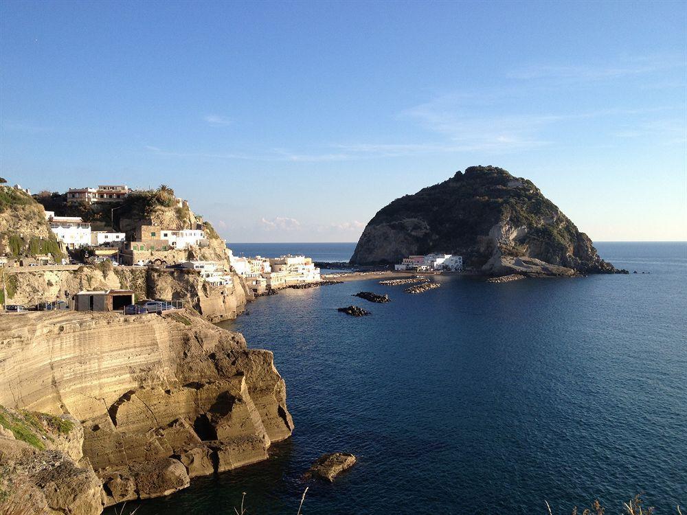 Appartamenti Casa Del Sole Sant'Angelo  المظهر الخارجي الصورة