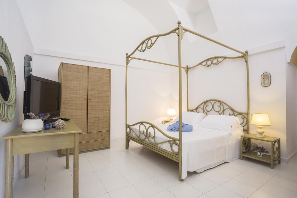 Appartamenti Casa Del Sole Sant'Angelo  المظهر الخارجي الصورة