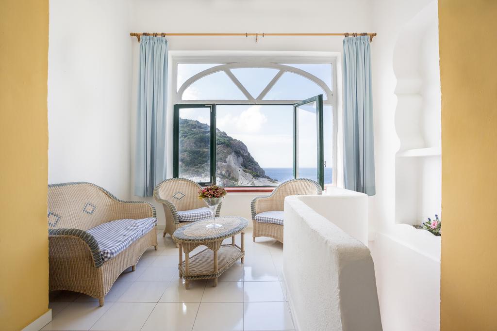 Appartamenti Casa Del Sole Sant'Angelo  المظهر الخارجي الصورة